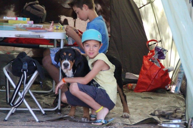 au camping, notre bébé s'est très bien comporté